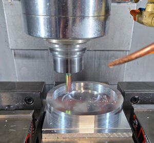 מהפכת עיבוד שבבי בצפון: למה לבחור מפעלי עיבוד שבבי מקומיים